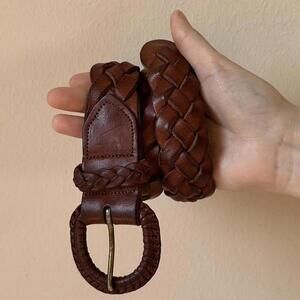 Vintage brown braided leather belt